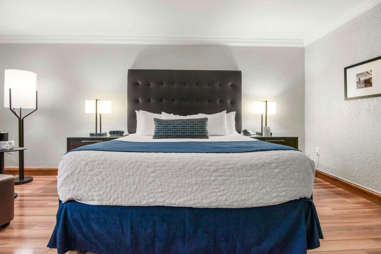 Miami Lakes Hotel Екстериор снимка