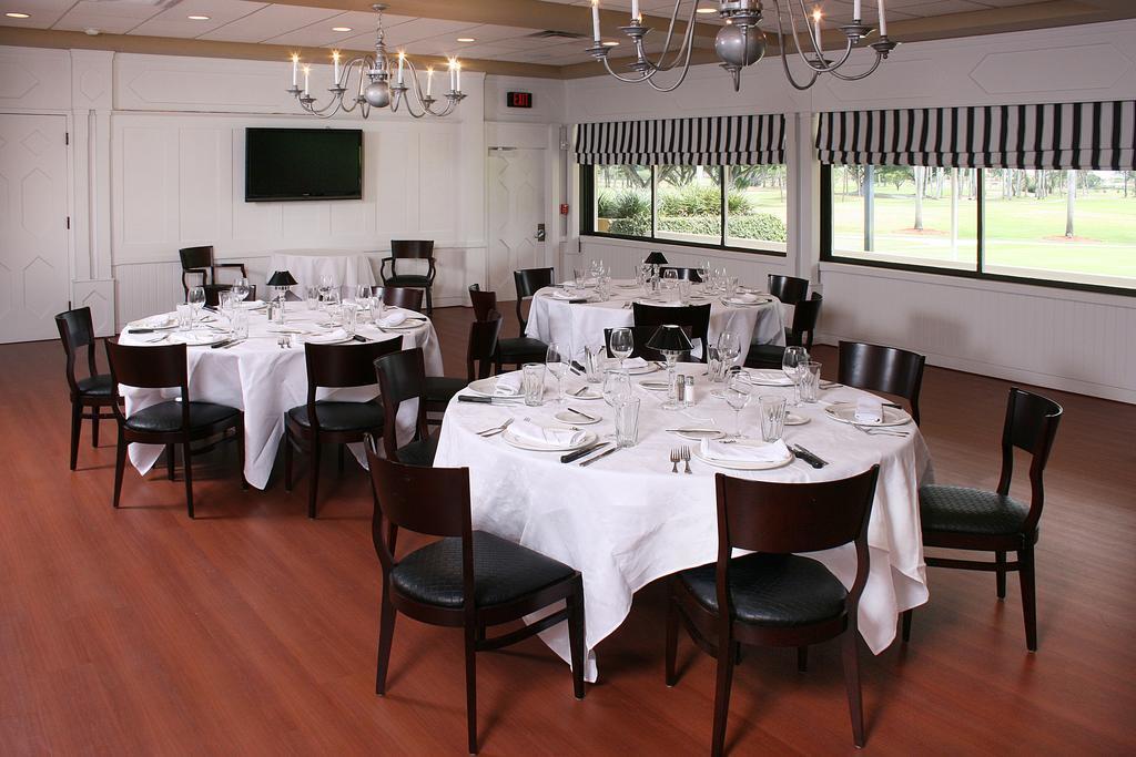 Miami Lakes Hotel Екстериор снимка